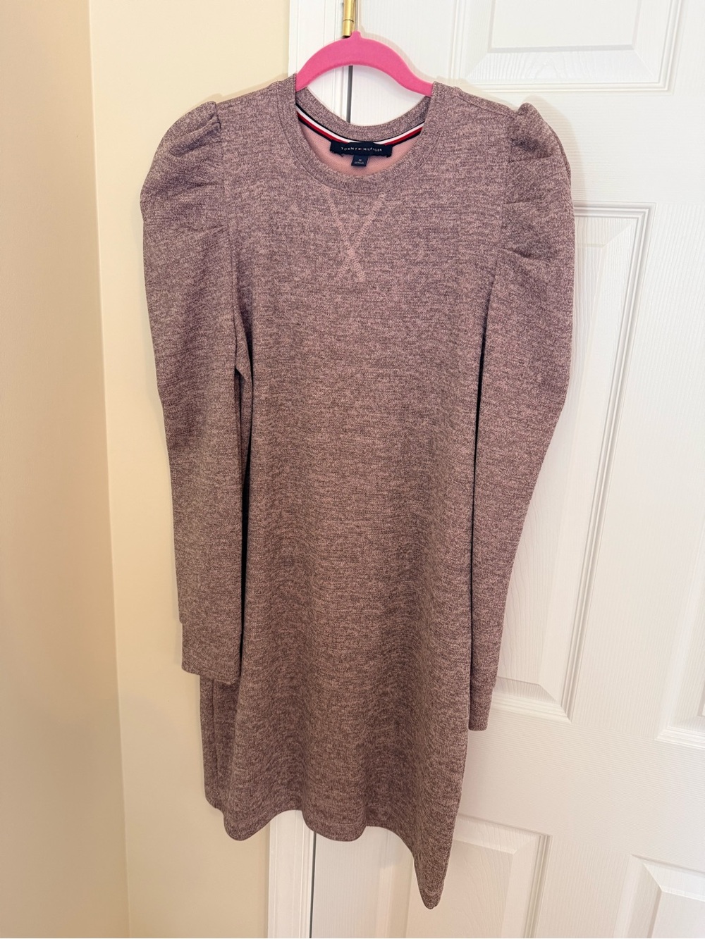 💕EUC Tommy Hilfiger Metallic Grey & Pink Puff-Sleeve Dress